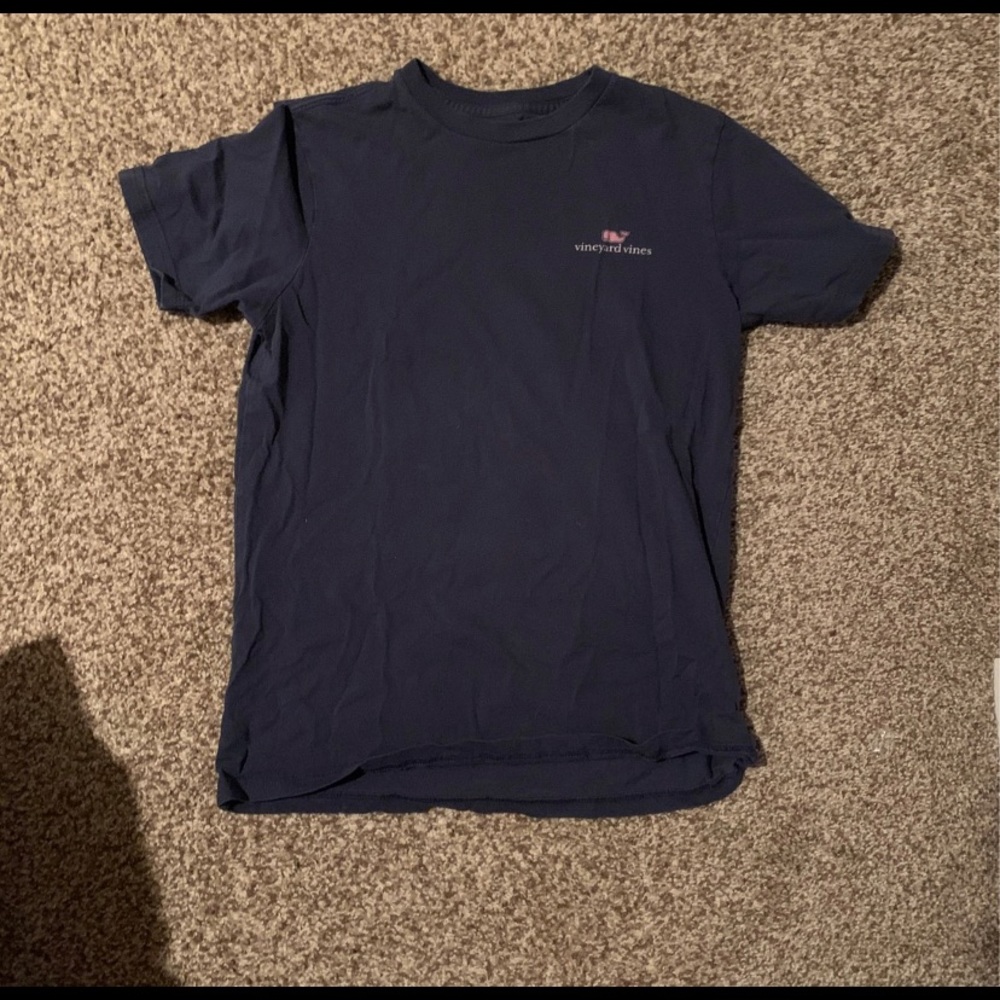 Dark blue Vineyard Vines T-shirt